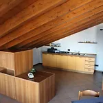 Casa Regina شقة ديسينسانو ديل غاردا